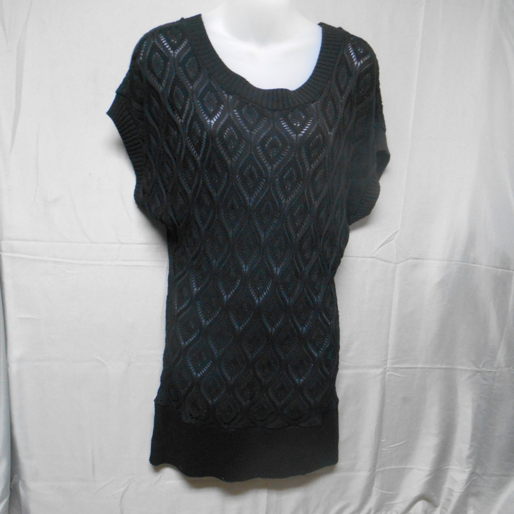 Wet Paint black open knit sweater 1X